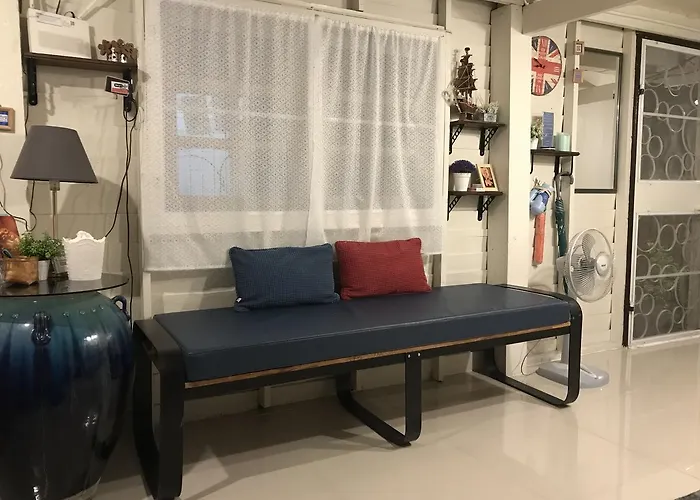 The Little Hostel Bangkok